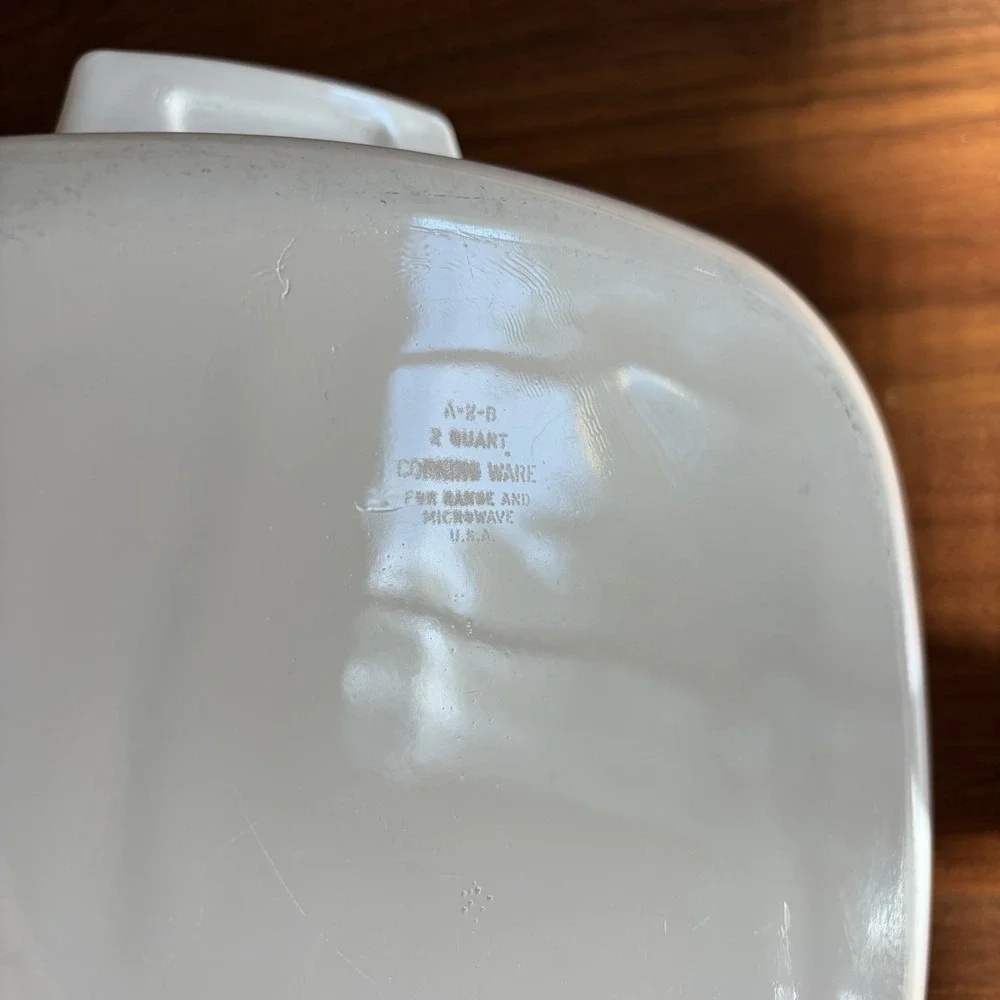 CorningWare A‑2‑B La Marjolaine • 2 Qt Casserole Dish • No Lid • Vintage Veggie